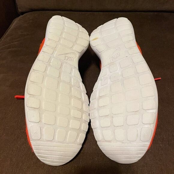 Bright Orange Nike Roshe Run Mens 10.5 US 44.5 EUR Fabric Mesh Uppers White sole - Picture 14 of 15